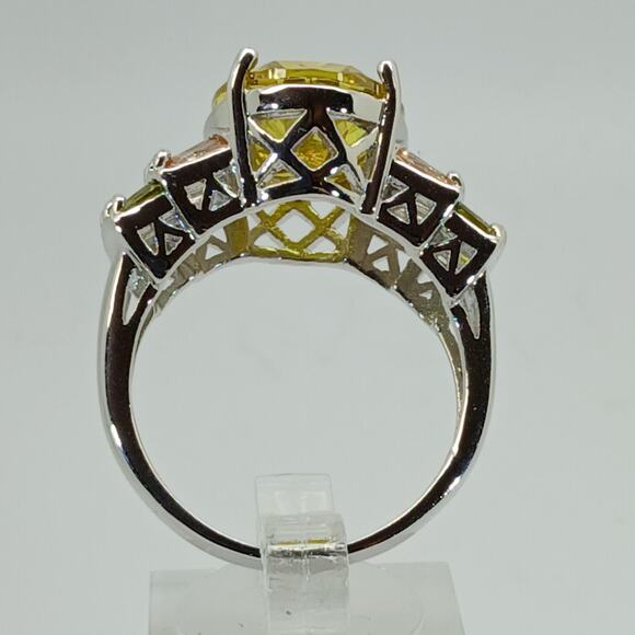 Vintage Ring Size 10 Silver Tone White Gold GP Sim Diamond CZ Cocktail NOS - Picture 4 of 10